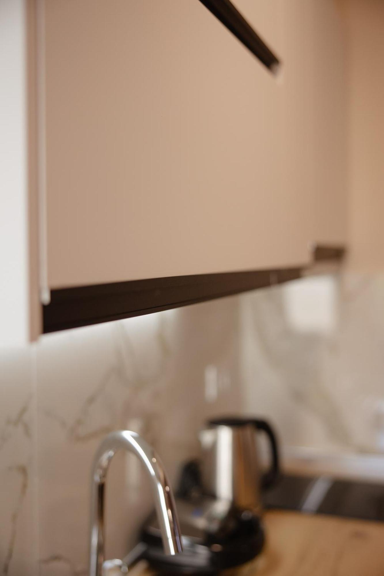 City Center Studio Apartments Shkoder Bagian luar foto